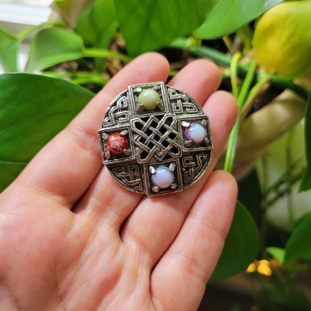Vintage Celtic Cross Gemstone Hat Scarf Clip Lapel Brooch Pin